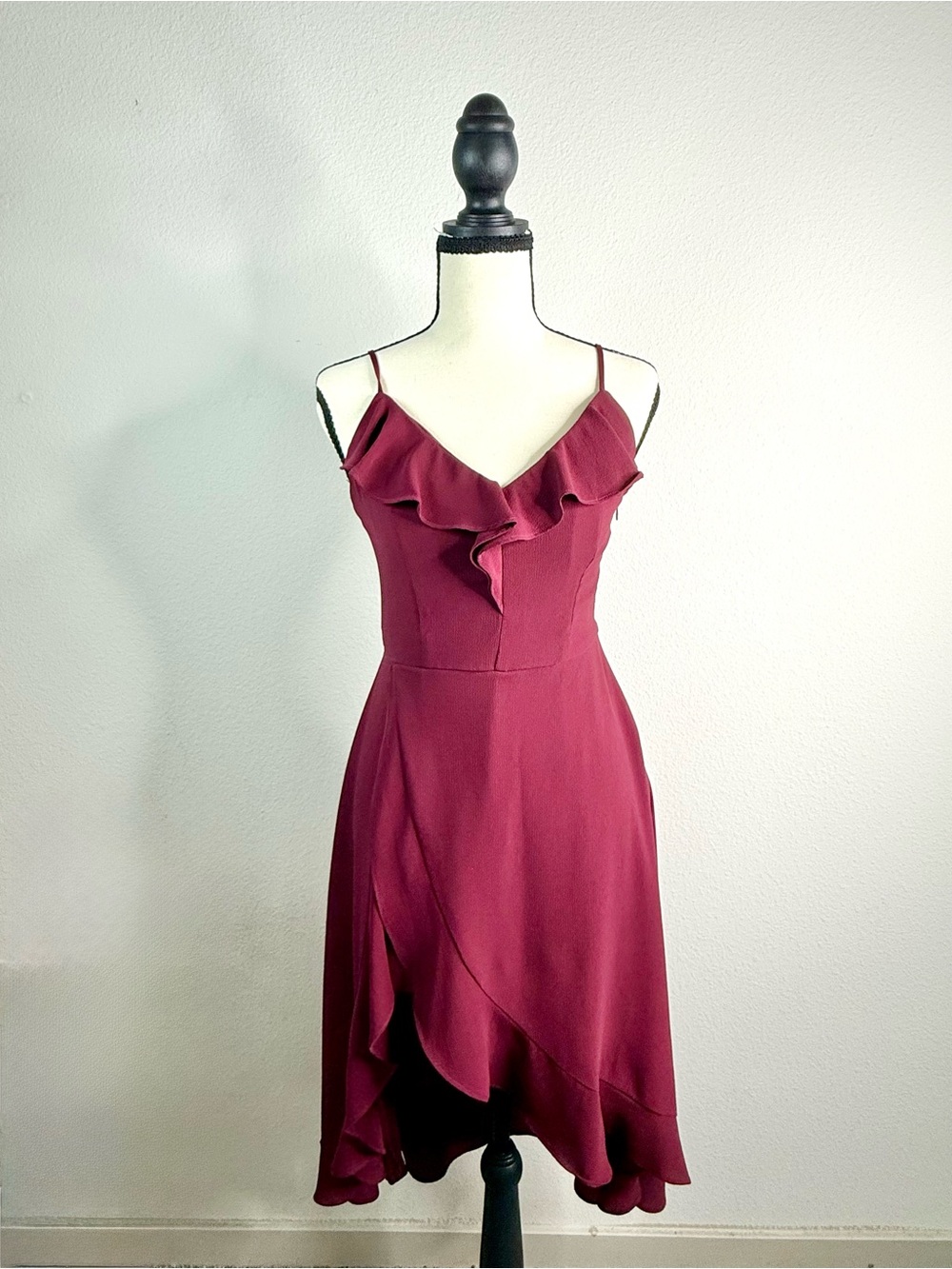 GB Wine Red Ruffle-Trim Midi Dress
